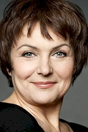 Yelena Charkviani