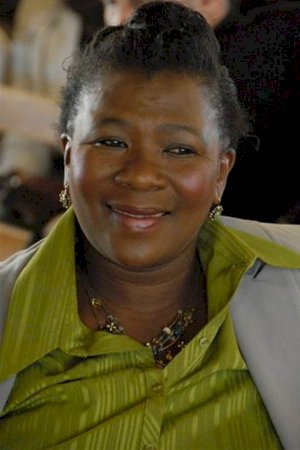 Sylvia Mngxekeza